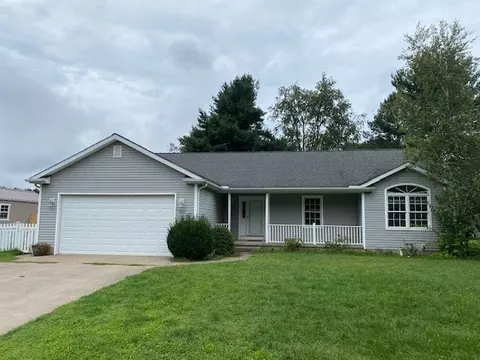 5324 Heidler Rd, Fairview, PA 16415