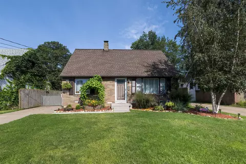 2648 Putnam Dr, Erie, PA 16511