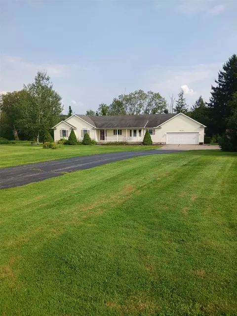 9241 Meadville Rd, Cranesville, PA 16410