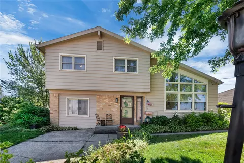 655 E 41st St, Erie, PA 16504