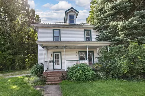 126 Waterford St, Edinboro, PA 16412