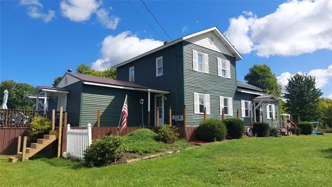 8402 Us Highway 6, Conneaut Lake, PA 16316