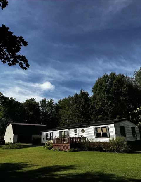 18033 N Richmond Rd, Cambridge, PA 16403