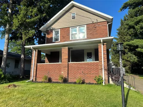 2506 Loveland Ave, Millcreek, PA 16506