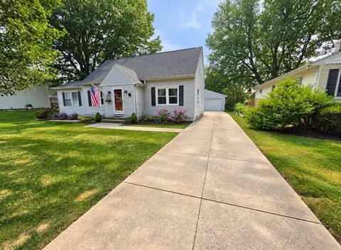 2812 Hastings Rd, Erie, PA 16506