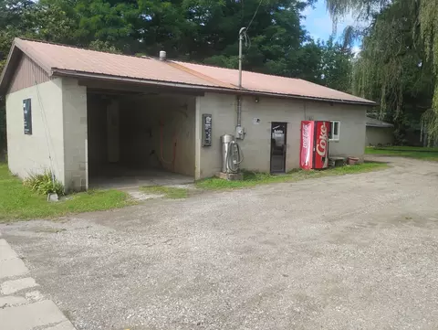 114 Beaver St, Springboro, PA 16435