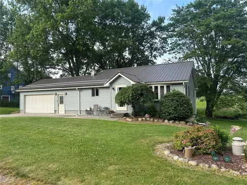 11264 Lake Pleasant Rd, Union City, PA 16438