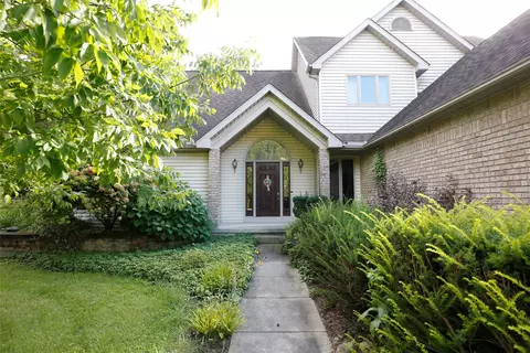 6350 Platz Rd, Fairview, PA 16415