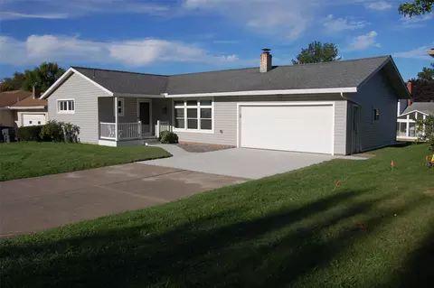 3619 Zuck Rd, Erie, PA 16506
