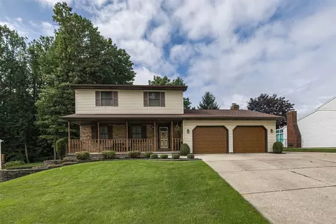 4406 Amherst Rd, Erie, PA 16506