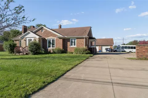 3108 Zuck Rd, Erie, PA 16506