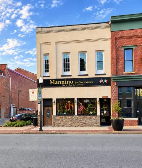 283 Chestnut St, Meadville, PA 16335