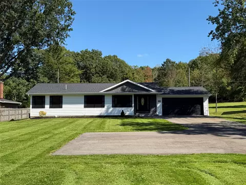 5811 Grubb Rd, Erie, PA 16506