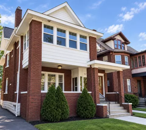 927 W 9th St, Erie, PA 16502