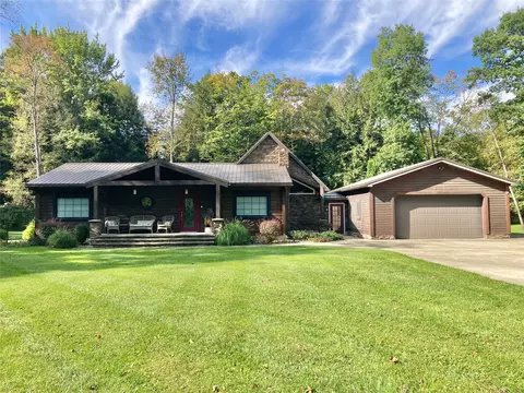 485 Spencer Rd, Corry, PA 16407