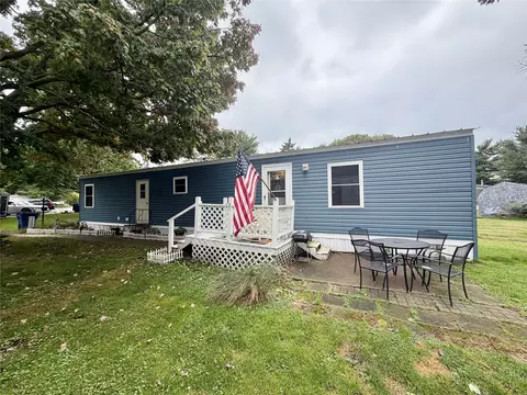 4036 Tarra St, Lawrence Park, PA 16510
