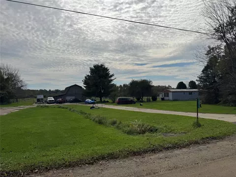 13973 Crosscut Rd, Corry, PA 16407