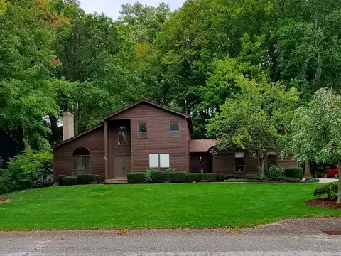 591 Hawthorne Dr, Fairview, PA 16415