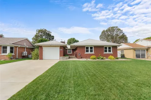 2730 W 31st St, Erie, PA 16506