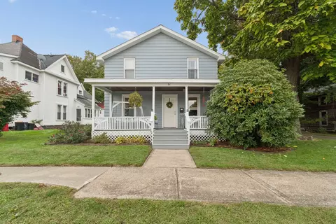 51 S Pearl St, North East, PA 16428