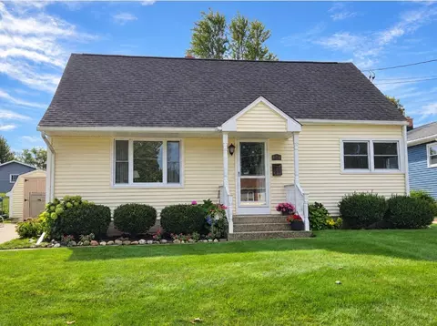 609 E 36th St, Erie, PA 16504