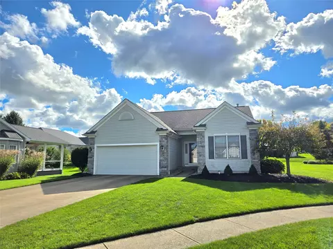 5475 Granite Ln, Fairview, PA 16415