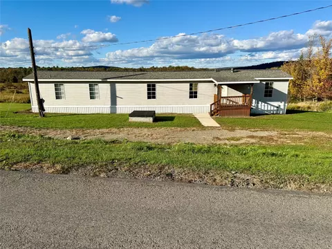 Exterior - 1275 Sample Flats Rd, Corry, PA 16407 photo 6 of 6