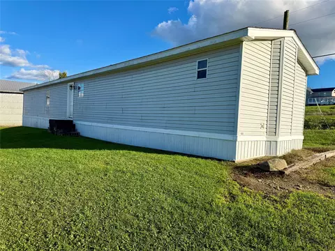 Exterior - 1275 Sample Flats Rd, Corry, PA 16407 photo 3 of 6