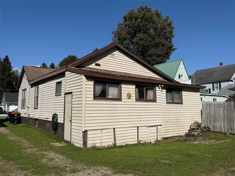Exterior - 42 E Irving St, Corry, PA 16407 photo 6 of 7