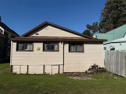 Exterior - 42 E Irving St, Corry, PA 16407 photo 5 of 7
