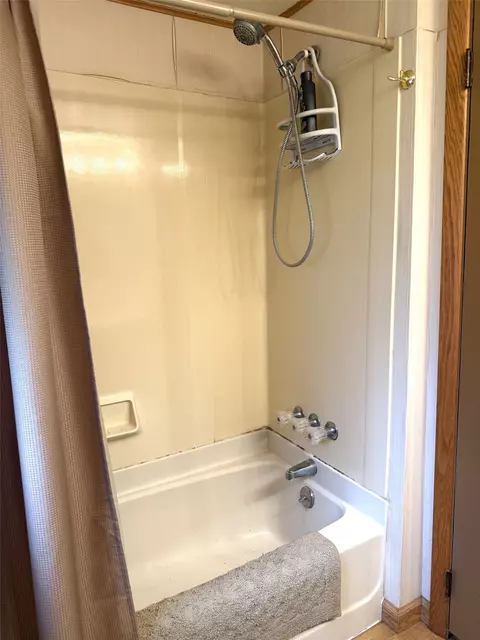 Bath - 42 E Irving St, Corry, PA 16407 photo 2 of 2