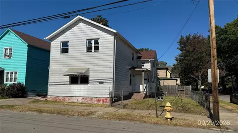 460 E 11th St, Erie, PA 16503