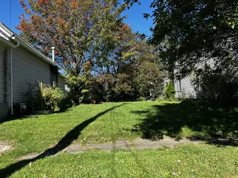 W 2nd Street, Erie, PA 16507