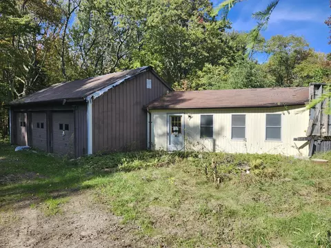 3089 W Sheldon Dr, Mckean, PA 16426