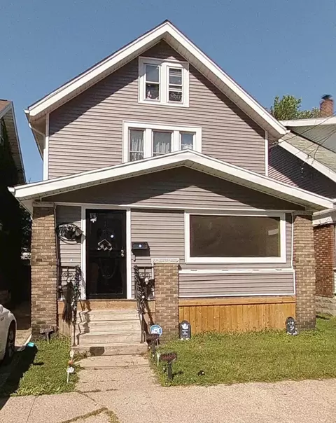1020 E 3rd St, Erie, PA 16507