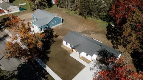 View/Area - 433 E Pleasant St, Corry, PA 16407 photo 2 of 2