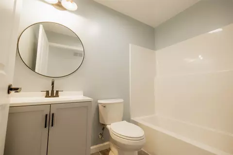 Bath - 433 E Pleasant St, Corry, PA 16407 photo 5 of 7