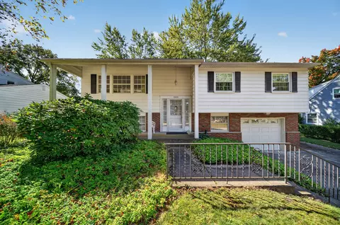 5320 Gardner Dr, Erie, PA 16509