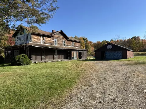 22980 Kunz Rd, Pleasantville, PA 16341