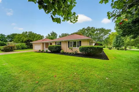 3628 Colonial Ave, Millcreek, PA 16506