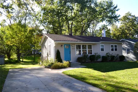 3018 Midland Dr, Erie, PA 16506