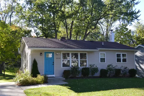 3018 Midland Dr, Erie, PA 16506