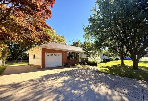 2505 Mcclelland Ave, Erie, PA 16510