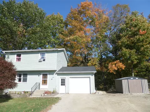 3845 Depot Rd, Erie, PA 16510