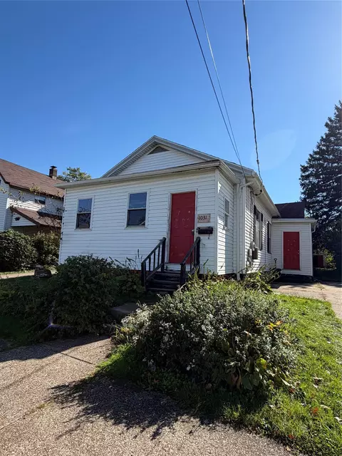 1031 E 25th St, Erie, PA 16503
