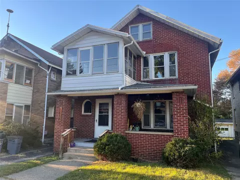 2630 Woodlawn Ave, Erie, PA 16510