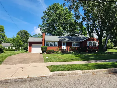 727 Burkhart Ave, Erie, PA 16511