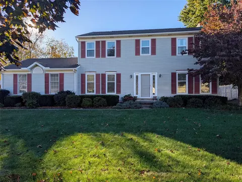 350 W Park Dr, Lake City, PA 16423