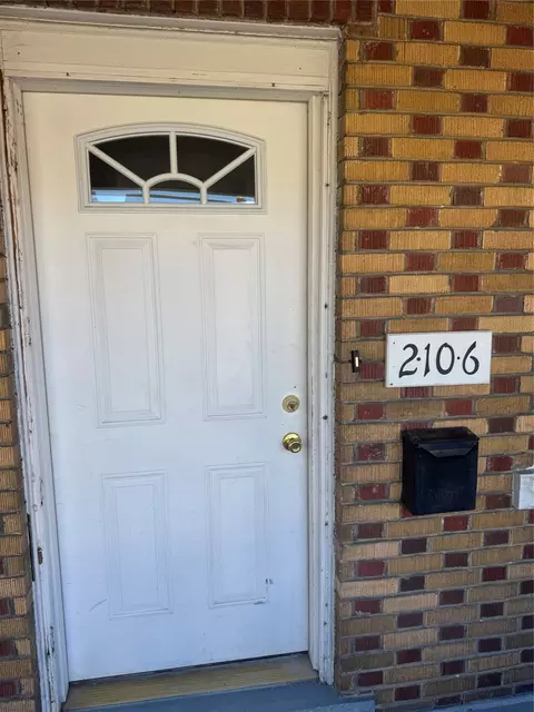 2106 Poplar St, Erie, PA 16502