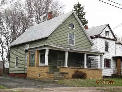 944 E 24th St, Erie, PA 16503